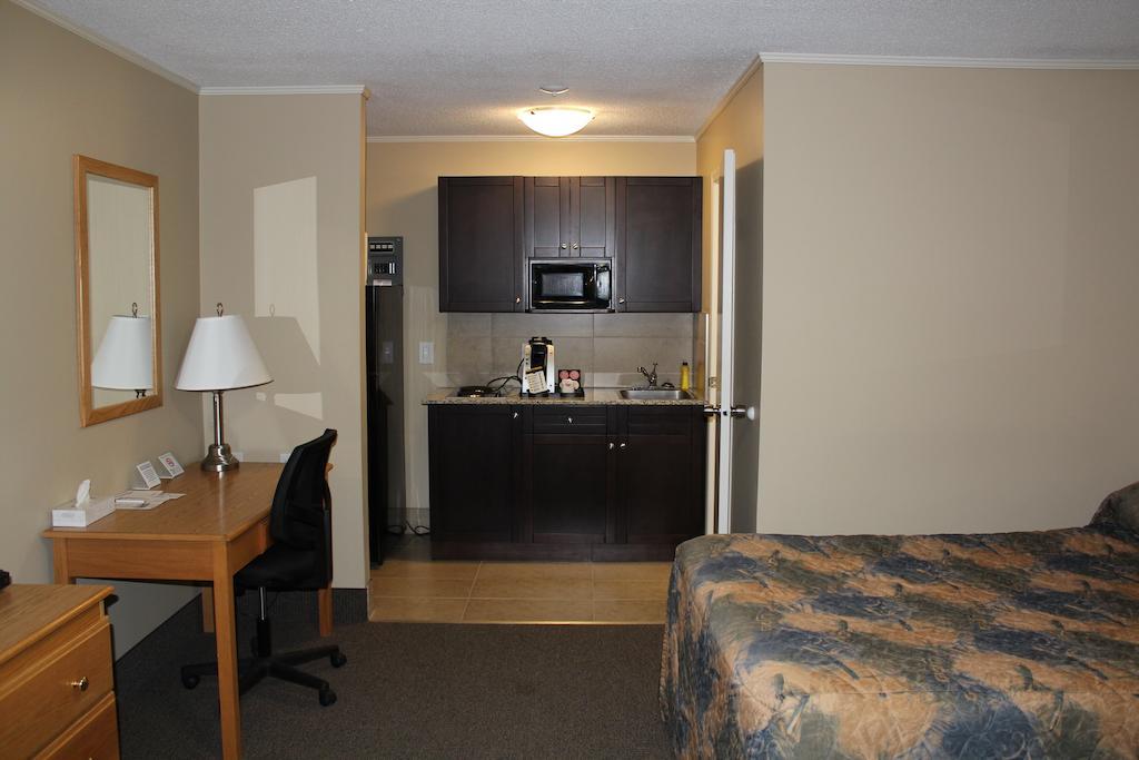 Best Maple Inn - Drayton Valley Екстериор снимка